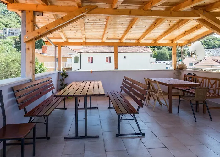 3 Bedroom Awesome In * Klek