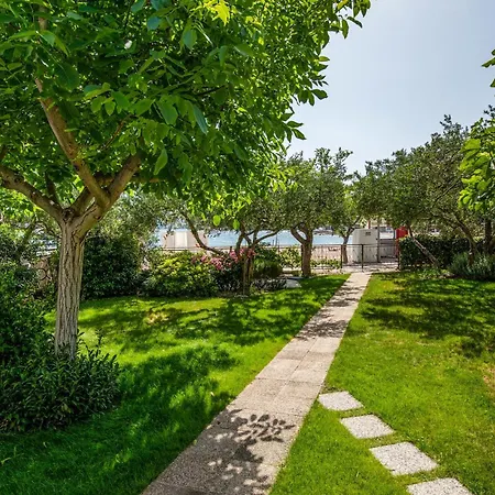 3 Bedroom Awesome In Appartamento